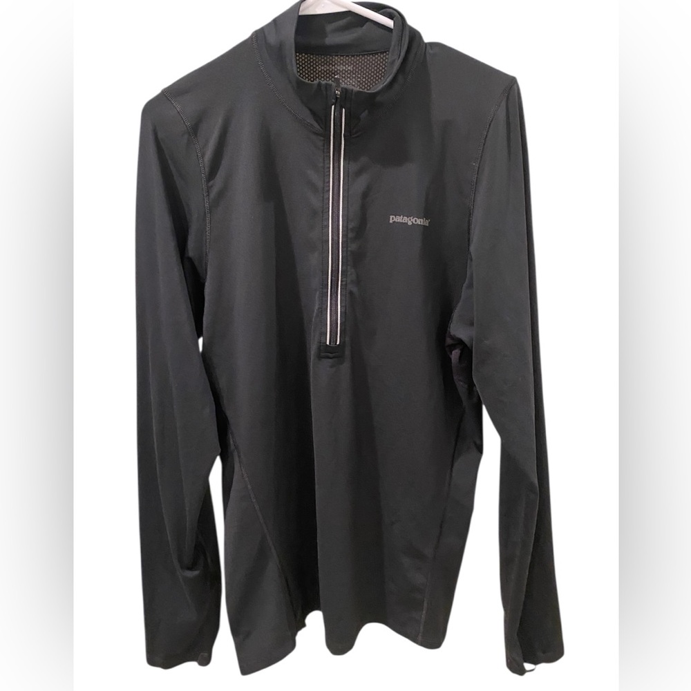 Patagonia Vintage Black Long Sleeve Zip-Up